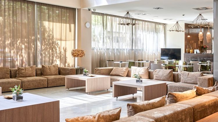 Rafaelhoteles Forum Alcala Lobby