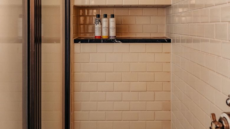 <b>Soho House Berlin Room</b>. Images powered by <a href="https://www.leonardoworldwide.com/" title="Leonardo Worldwide" target="_blank">Leonardo</a>.