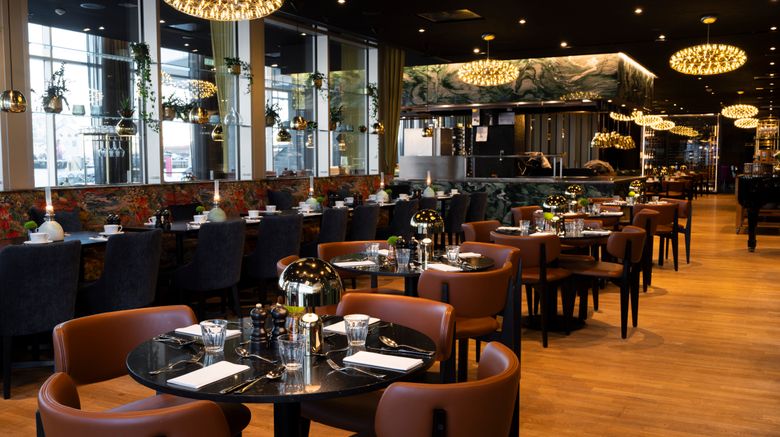 <b>Thon Hotel Lofoten Restaurant</b>. Images powered by <a href="https://www.leonardoworldwide.com/" title="Leonardo Worldwide" target="_blank">Leonardo</a>.