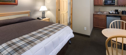 Rock Crest Lodge Room