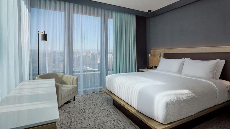 <b>Courtyard Denver Downtown West Suite</b>. Images powered by <a href="https://www.leonardoworldwide.com/" title="Leonardo Worldwide" target="_blank">Leonardo</a>.