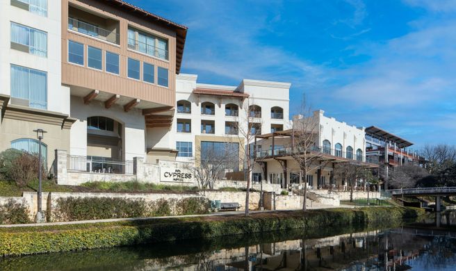 Sol Cypress San Antonio Exterior