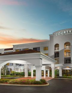 Courtyard Stuart