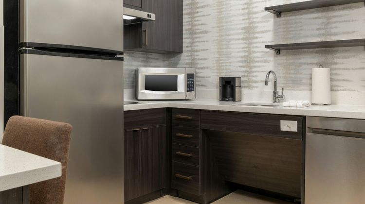 Residence Inn Dayton North Room
