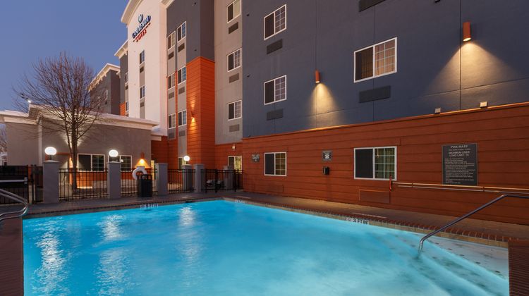 Candlewood Suites San Marcos Pool
