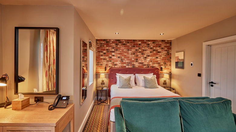 <b>Sandburn Hall Hotel Room</b>. Images powered by <a href="https://www.leonardoworldwide.com/" title="Leonardo Worldwide" target="_blank">Leonardo</a>.