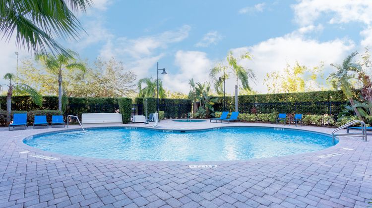 Holiday Inn Express Hotel & Suites Pool