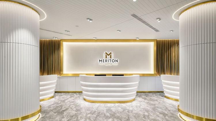 Meriton Suites Bondi Junction Lobby