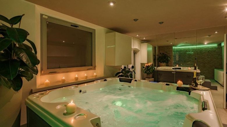 <b>Boutique Hotel Aurora Spa</b>. Images powered by <a href="https://www.leonardoworldwide.com/" title="Leonardo Worldwide" target="_blank">Leonardo</a>.