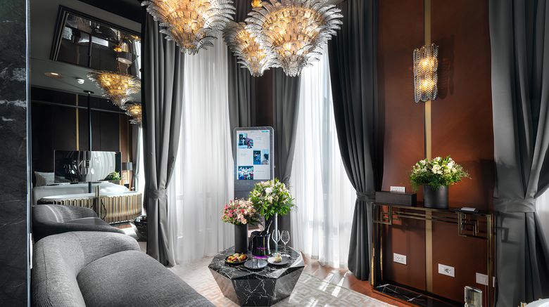 <b>The Plein Hotel Suite</b>. Images powered by <a href="https://www.leonardoworldwide.com/" title="Leonardo Worldwide" target="_blank">Leonardo</a>.