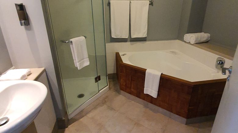 <b>Off Broadway Motel Room</b>. Images powered by <a href="https://www.leonardoworldwide.com/" title="Leonardo Worldwide" target="_blank">Leonardo</a>.