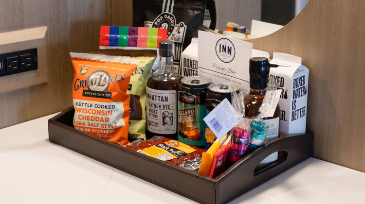 The Inn At Harbor Shores Room