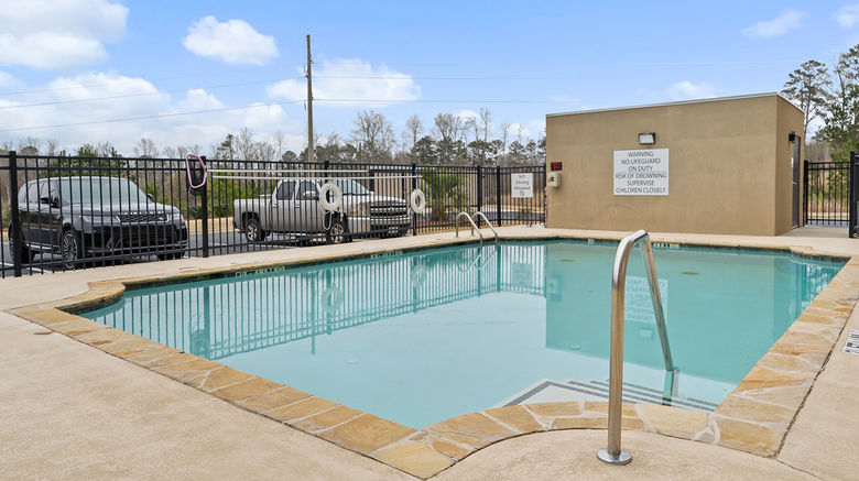 <b>Holiday Inn Express Macon North Pool</b>. Images powered by <a href="https://www.leonardoworldwide.com/" title="Leonardo Worldwide" target="_blank">Leonardo</a>.