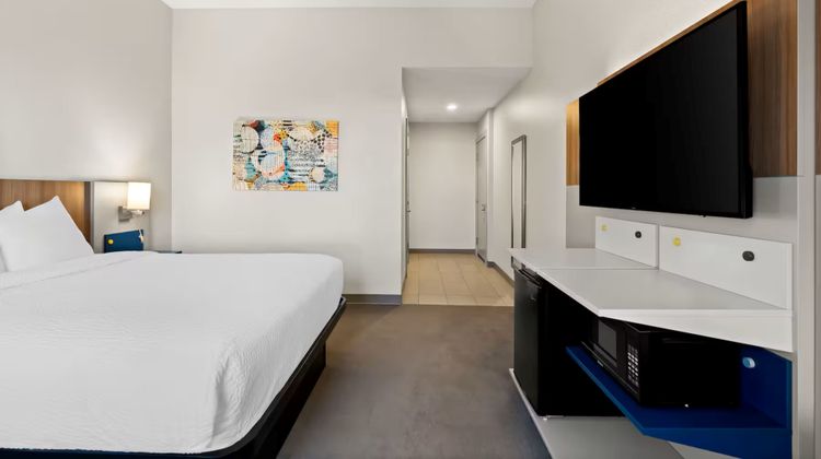 Holiday Inn Express & Suites George Room