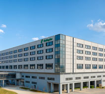 Holiday Inn Shanghai Pudong Airport Exterior