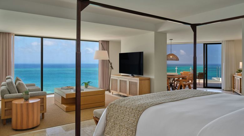 <b>The St. Regis Aruba Resort Suite</b>. Images powered by <a href="https://www.leonardoworldwide.com/" title="Leonardo Worldwide" target="_blank">Leonardo</a>.