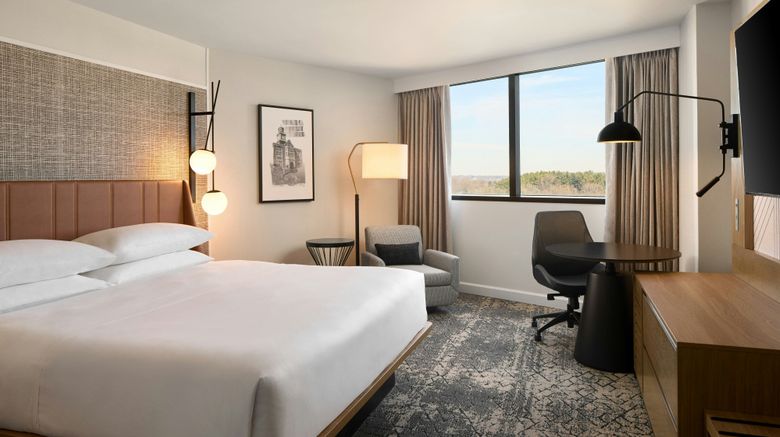 <b>Sheraton Baltimore North Hotel Room</b>. Images powered by <a href="https://www.leonardoworldwide.com/" title="Leonardo Worldwide" target="_blank">Leonardo</a>.