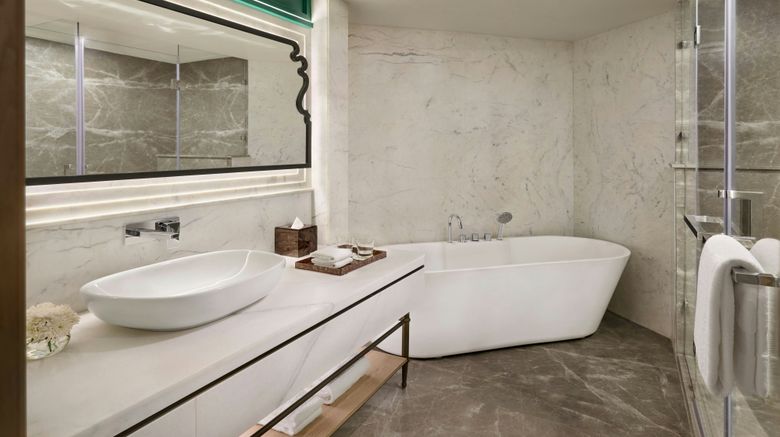 <b>Udaipur Marriott Hotel Suite</b>. Images powered by <a href="https://www.leonardoworldwide.com/" title="Leonardo Worldwide" target="_blank">Leonardo</a>.