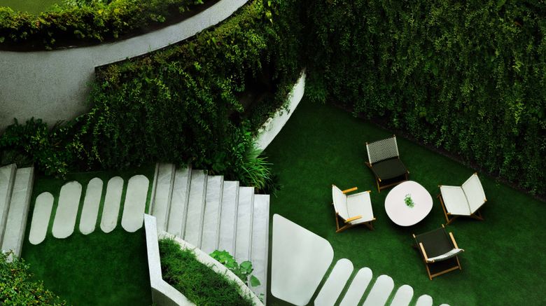 <b>The Standard Singapore Pool</b>. Images powered by <a href="https://www.leonardoworldwide.com/" title="Leonardo Worldwide" target="_blank">Leonardo</a>.