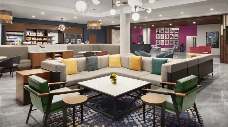 Home2 Suites by Hilton Huntsville Lobby