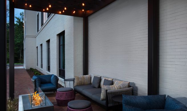 Home2 Suites by Hilton Huntsville Exterior