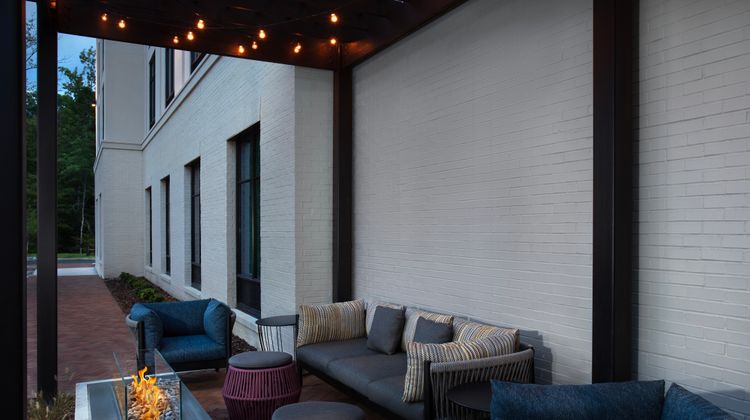 Home2 Suites by Hilton Huntsville Exterior