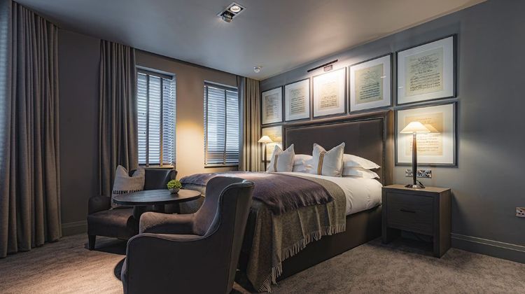 Dakota Hotel Newcastle Suite