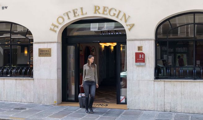 Hotel Regina Opera Grands Boulevards Exterior