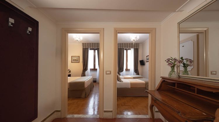 Hotel Forum Room