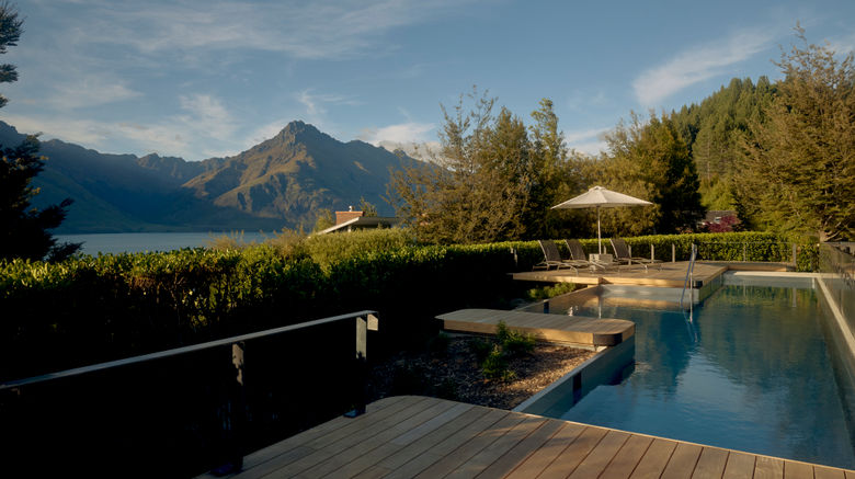 <b>Rosewood Matakauri Pool</b>. Images powered by <a href="https://www.leonardoworldwide.com/" title="Leonardo Worldwide" target="_blank">Leonardo</a>.