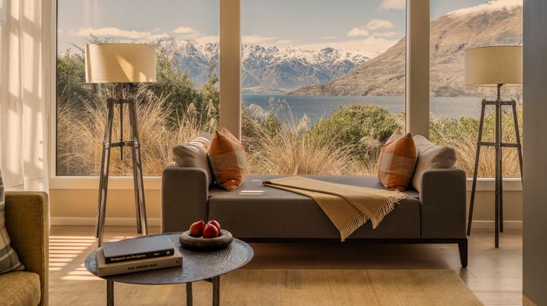 <b>Rosewood Matakauri Suite</b>. Images powered by <a href="https://www.leonardoworldwide.com/" title="Leonardo Worldwide" target="_blank">Leonardo</a>.