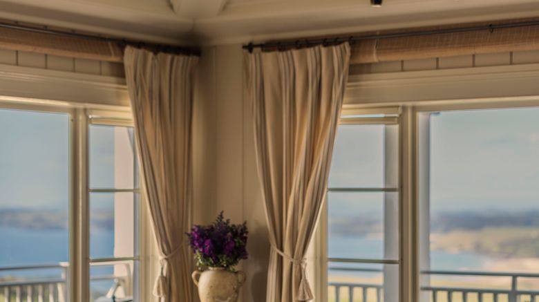 <b>Rosewood Kauri Cliffs Restaurant</b>. Images powered by <a href="https://www.leonardoworldwide.com/" title="Leonardo Worldwide" target="_blank">Leonardo</a>.