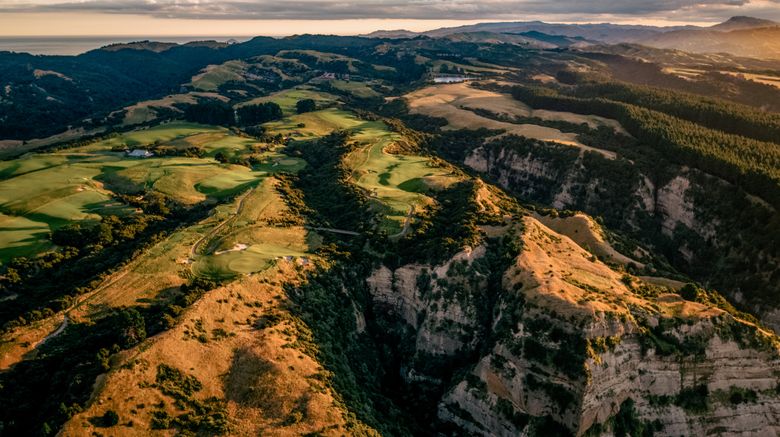 <b>Rosewood Cape Kidnappers Golf</b>. Images powered by <a href="https://www.leonardoworldwide.com/" title="Leonardo Worldwide" target="_blank">Leonardo</a>.