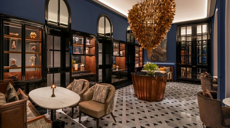<b>The Ritz-Carlton, Bangkok Restaurant</b>. Images powered by <a href="https://www.leonardoworldwide.com/" title="Leonardo Worldwide" target="_blank">Leonardo</a>.