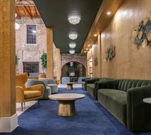 SpringHill Suites Downtown/Conv Center Lobby