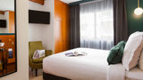 Cannes City Suites Room
