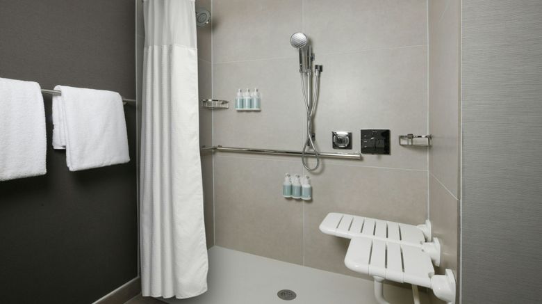 <b>Courtyard by Marriott Detroit Troy Room</b>. Images powered by <a href="https://www.leonardoworldwide.com/" title="Leonardo Worldwide" target="_blank">Leonardo</a>.