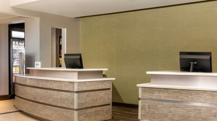 Residence Inn Denver Stapleton Lobby