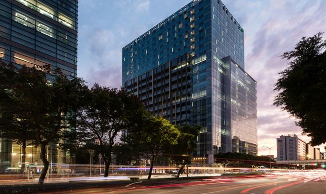 Courtyard by Marriott Taipei Downtown Exterior
