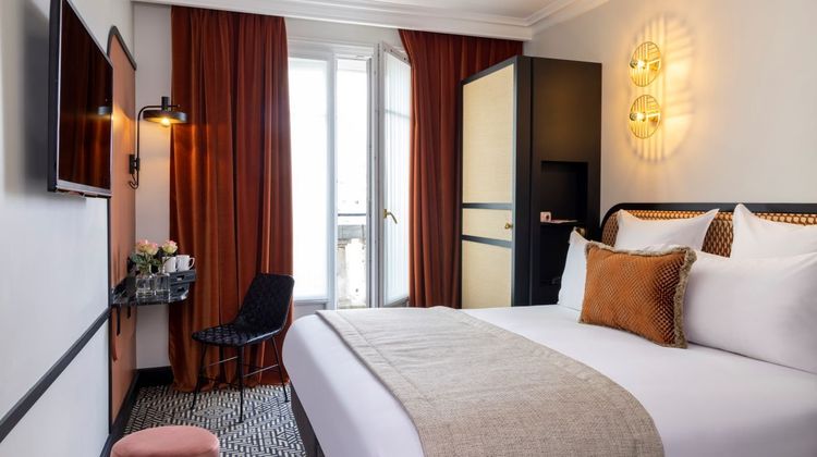 Grand Hotel Chicago Room