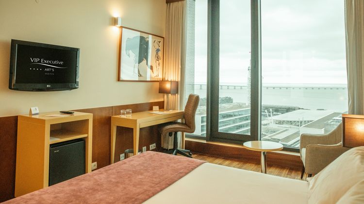 VIP Executive Art's Hotel Room