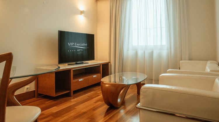 VIP Executive Art's Hotel Suite