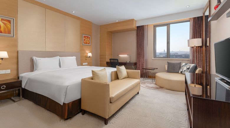 <b>Holiday Inn Nanjing Aqua City Suite</b>. Images powered by <a href="https://www.leonardoworldwide.com/" title="Leonardo Worldwide" target="_blank">Leonardo</a>.