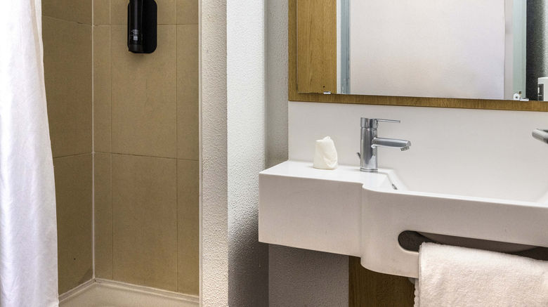 <b>B & B Hotel Perpignan Room</b>. Images powered by <a href="https://www.leonardoworldwide.com/" title="Leonardo Worldwide" target="_blank">Leonardo</a>.