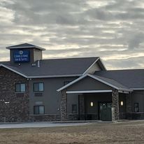 Cobblestone Inn & Suites
