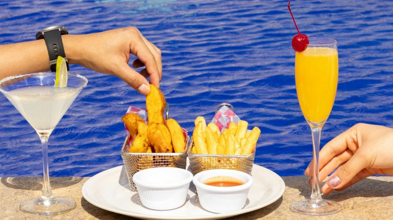<b>Four Points by Sheraton Cancun Centro Pool</b>. Images powered by <a href="https://www.leonardoworldwide.com/" title="Leonardo Worldwide" target="_blank">Leonardo</a>.