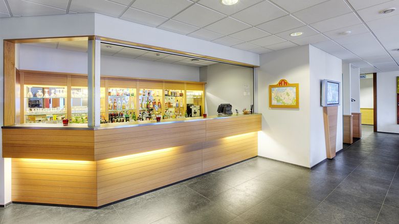 <b>Hotel Cabin Lobby</b>. Images powered by <a href="https://www.leonardoworldwide.com/" title="Leonardo Worldwide" target="_blank">Leonardo</a>.
