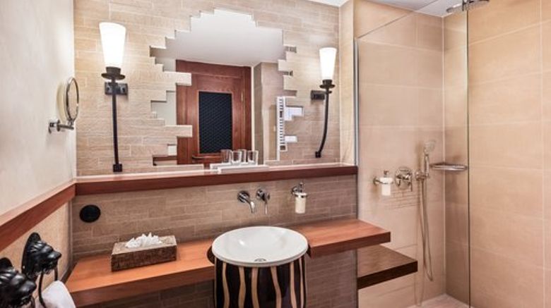 <b>Park-Hotel Hagenbeck Room</b>. Images powered by <a href="https://www.leonardoworldwide.com/" title="Leonardo Worldwide" target="_blank">Leonardo</a>.