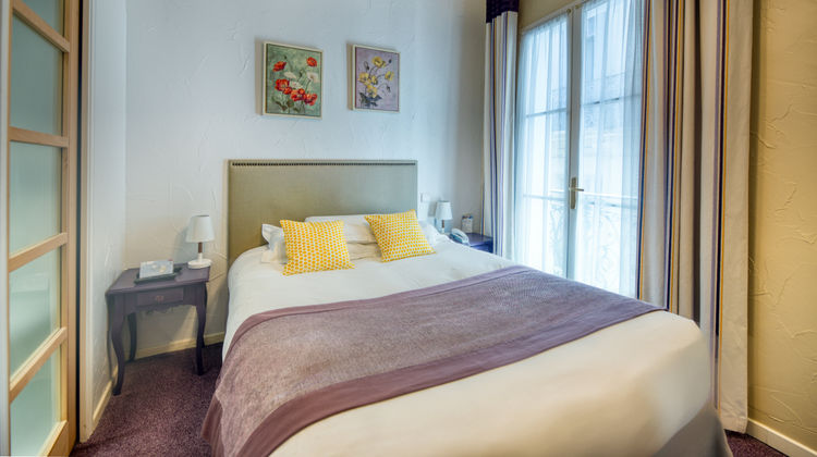 Aragon Hotel Room