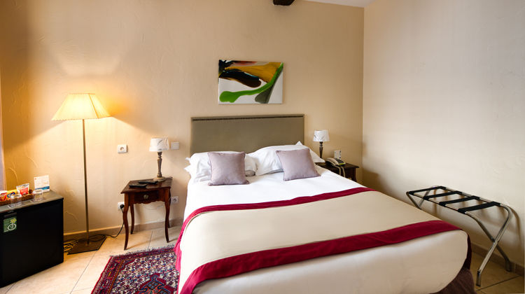 Aragon Hotel Room